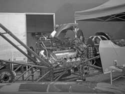 2003_pod_stand_2.jpg